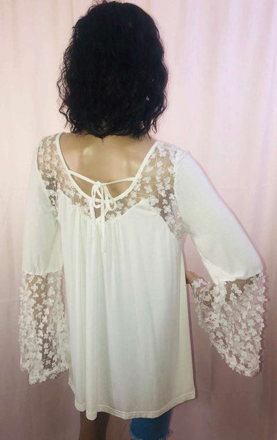 Feminine Floral Applique Top